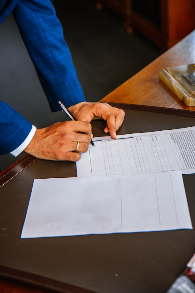 Creating a Living Will Why Consultation with a Will and Testament Attorney is Crucial Creating a Living Will Why Consultation with a Will and Testament Attorney is Crucial
