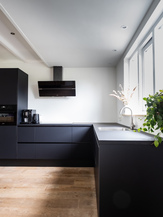 DIY Quartz Countertops Upgrades – Affordable Ways to Revamp Your Kitchen