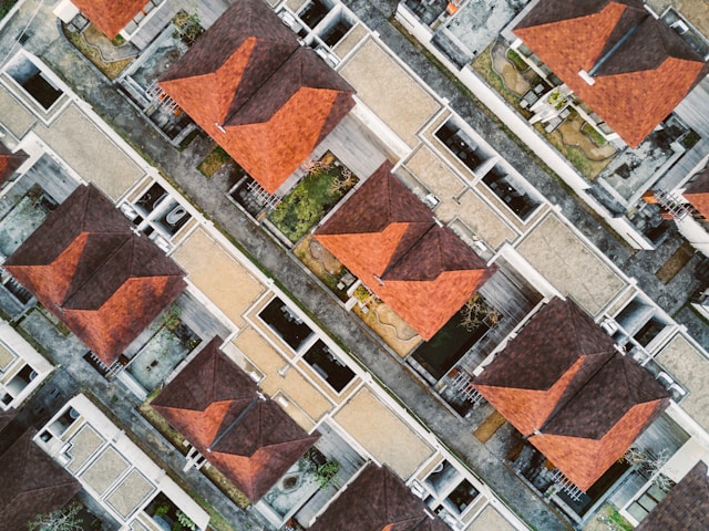 Roof Maintenance Tips Every Homeowner Should Know Roof Maintenance Tips Every Homeowner Should Know